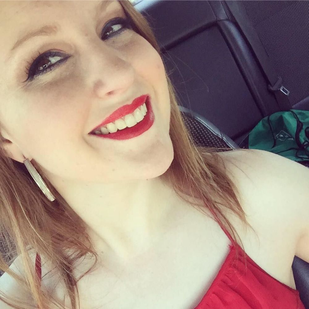 Meet your Posher, Cari